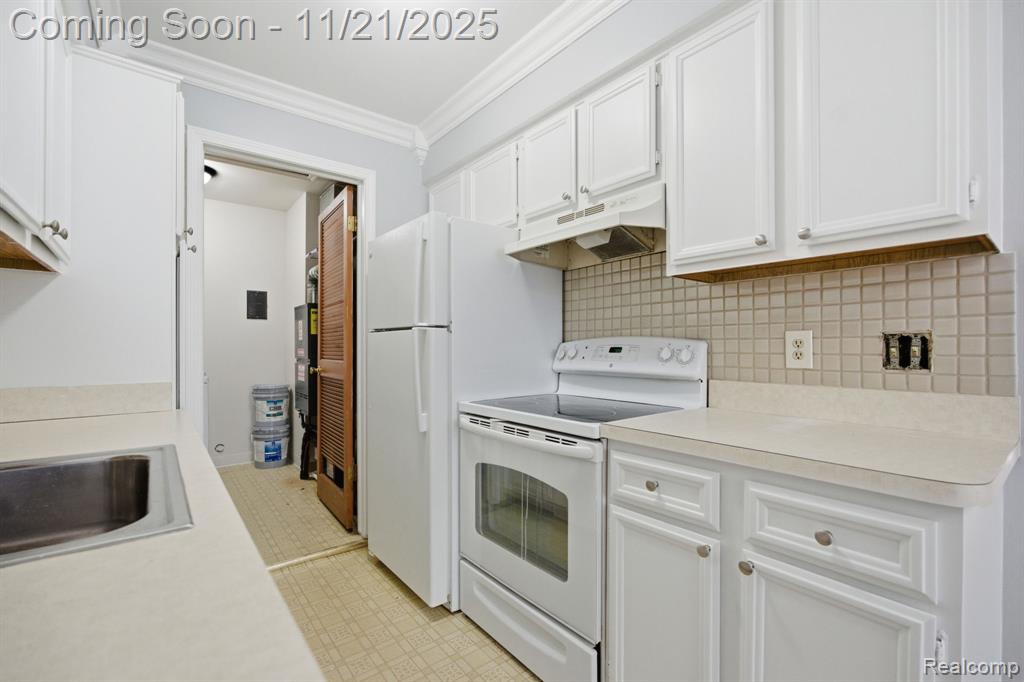 44228 Providence Drive, Clinton Twp, MI 48038 — Photo 15