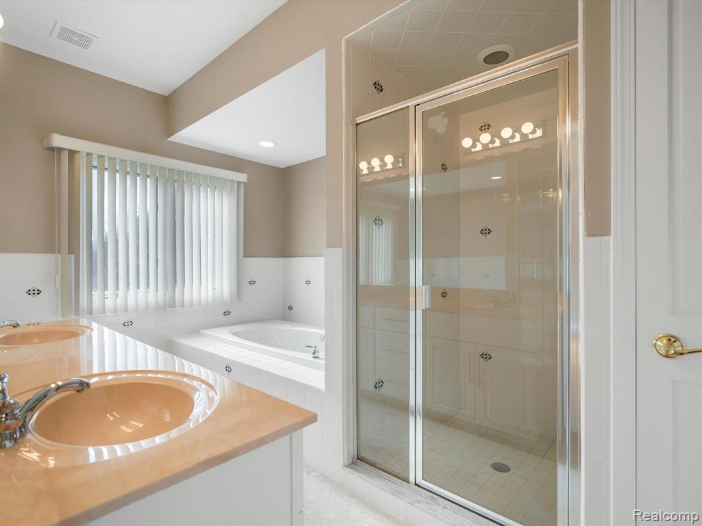 5914 LAKEVIEW Drive, Washington, MI — Photo 35