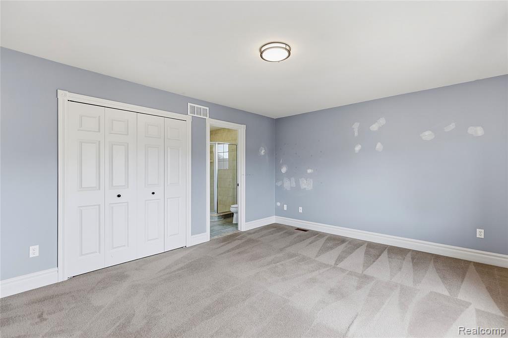 49783 Golden Park Drive, Utica, MI 48315 — Photo 46