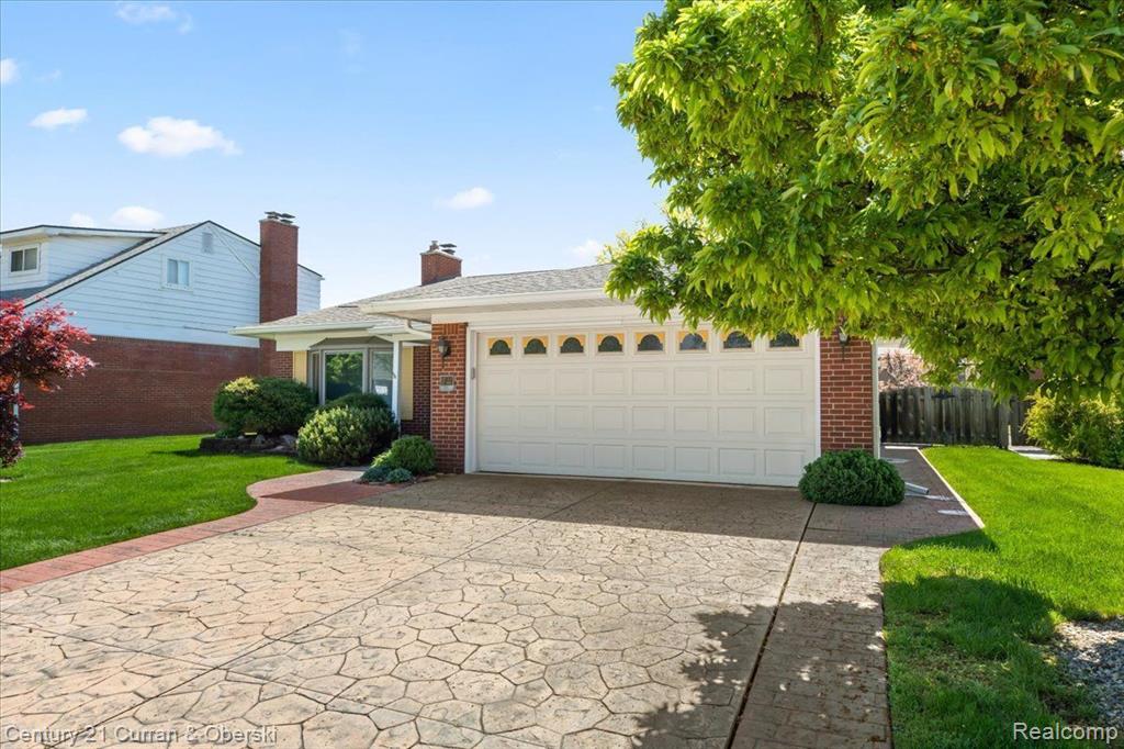 4669 PARKSIDE Boulevard, Allen Park, MI 48101 — Photo 2