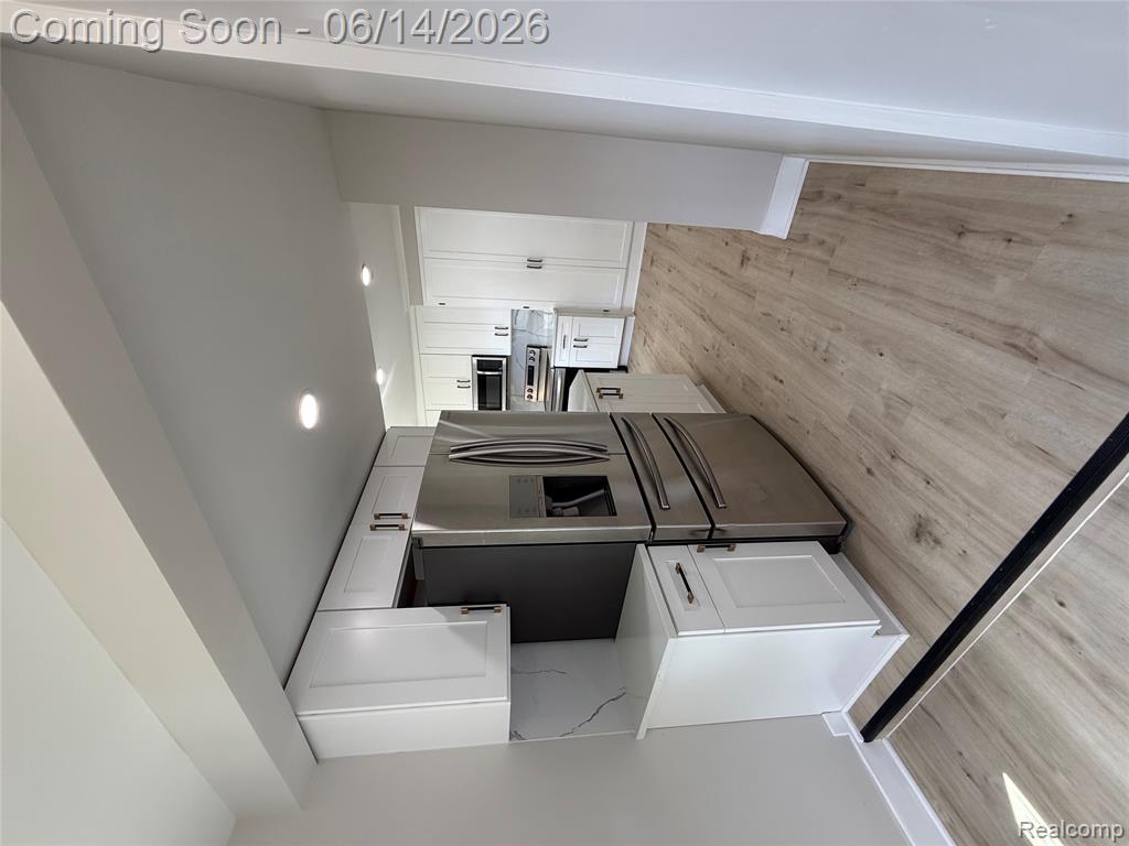 27390 Elmhurst Street, Roseville, MI 48066 — Photo 15