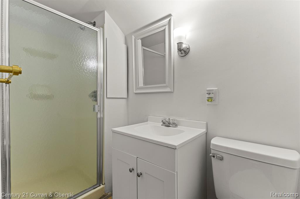 594 Hartsough Street, Plymouth, MI 48170 — Photo 27