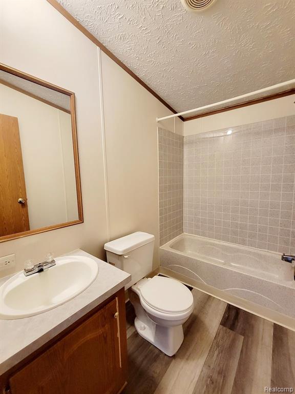 93 Woodcrest Drive, Swartz Creek, MI 48473 — Photo 14