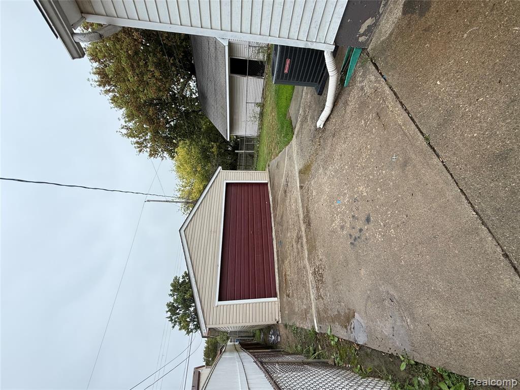 7219 Hupp Avenue, Warren, MI 48091 — Photo 3