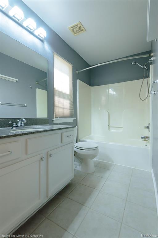 8834 PRAIRIE Court, Van Buren, MI 48111 — Photo 15