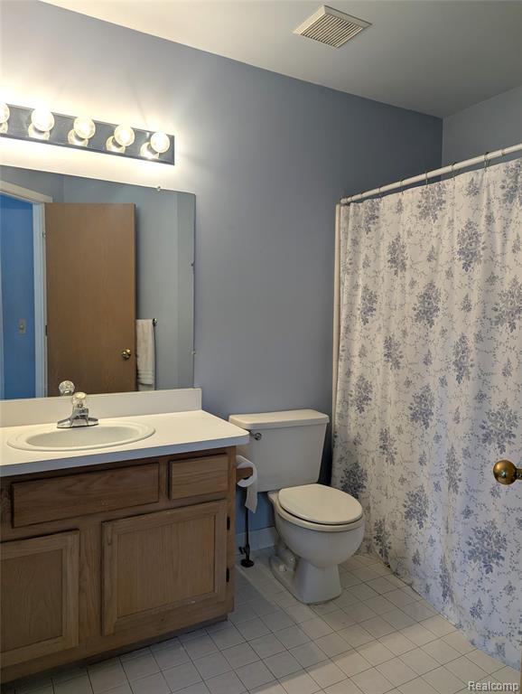 9327 Eastwind Drive, Livonia, MI 48150 — Photo 36