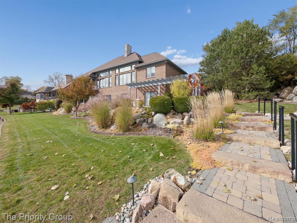 11467 Bay Shore Drive, Fenton, MI, 48430