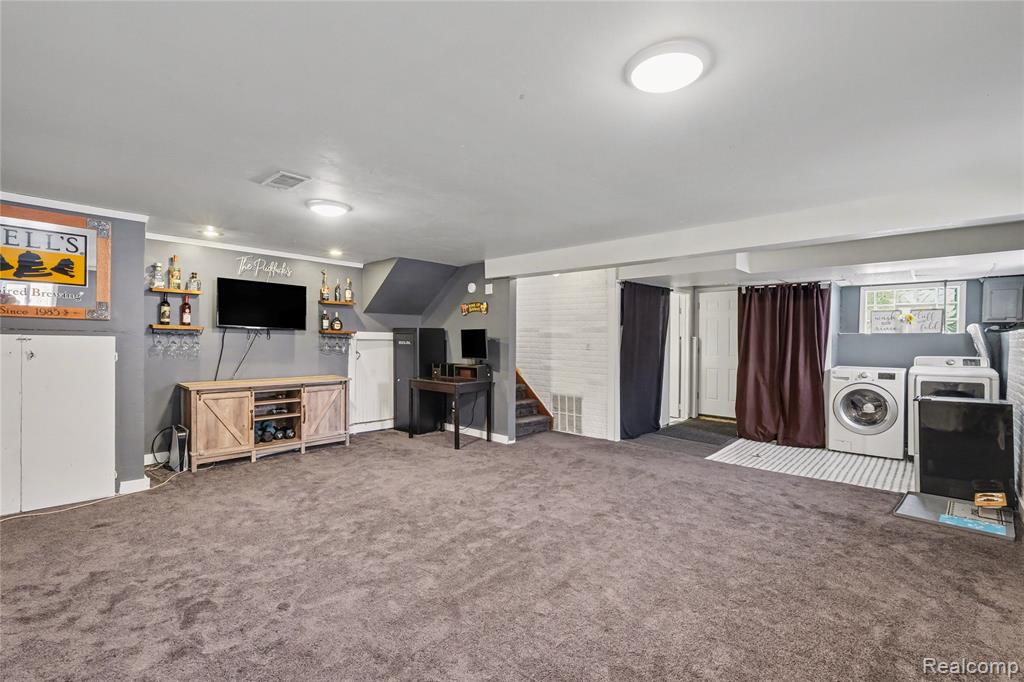 8480 Chelmsford Drive, Swartz Creek, MI 48473 — Photo 18