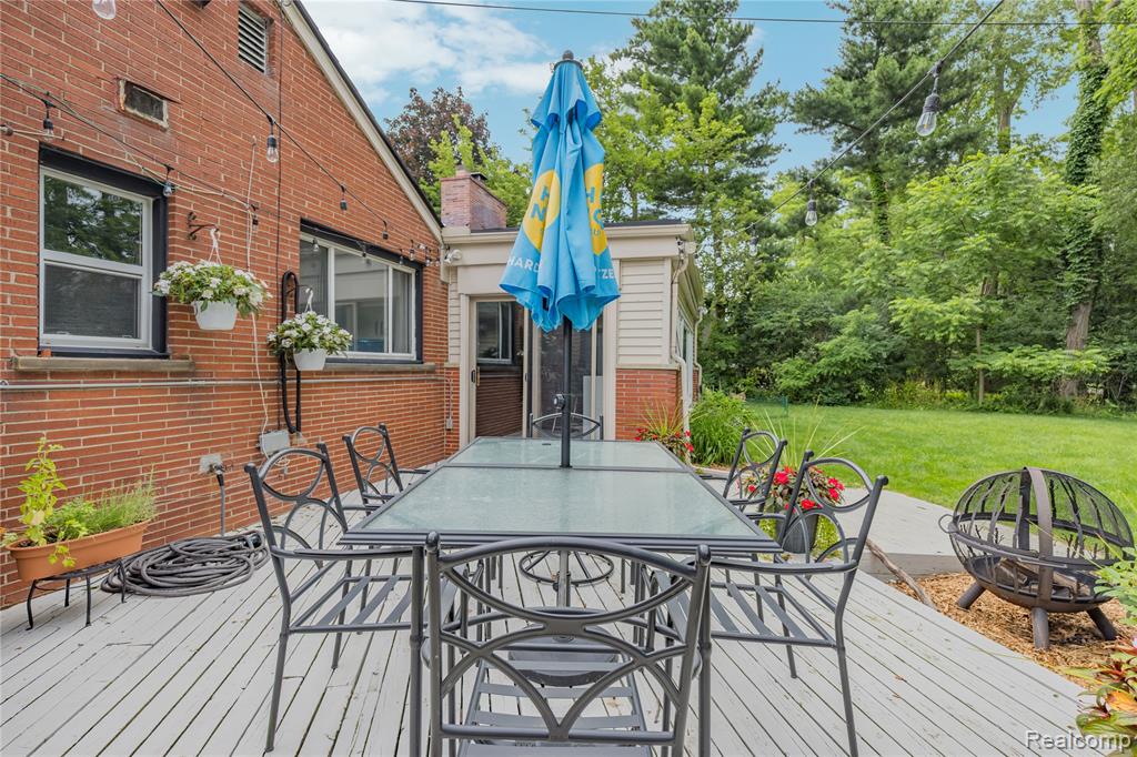 6085 Worlington Road, Bloomfield Hills, MI 48301 — Photo 59