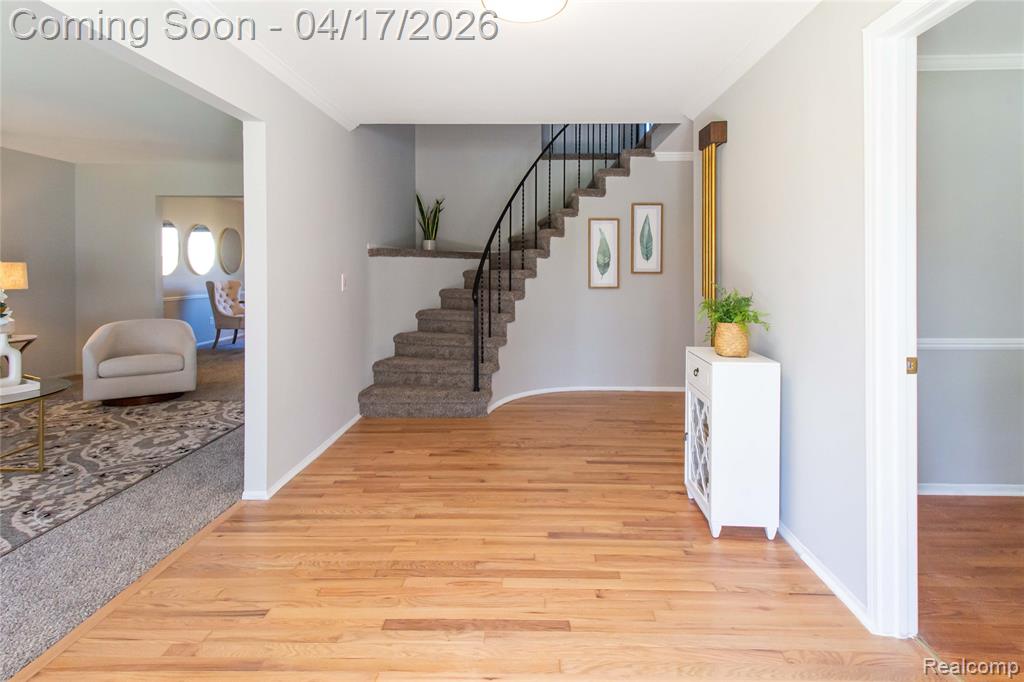 845 Longfellow Drive, Troy, MI 48085 — Photo 5