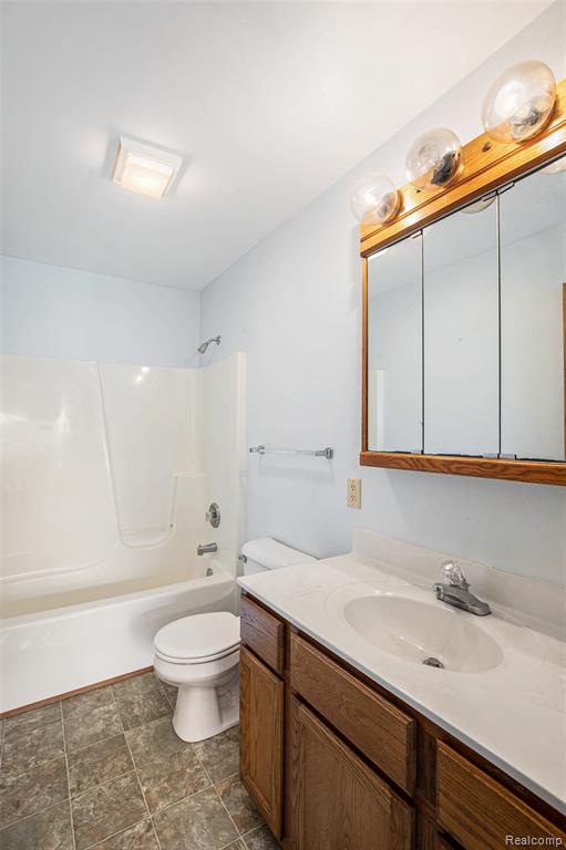 5489 Cade Road, Imlay City, MI 48444 — Photo 24
