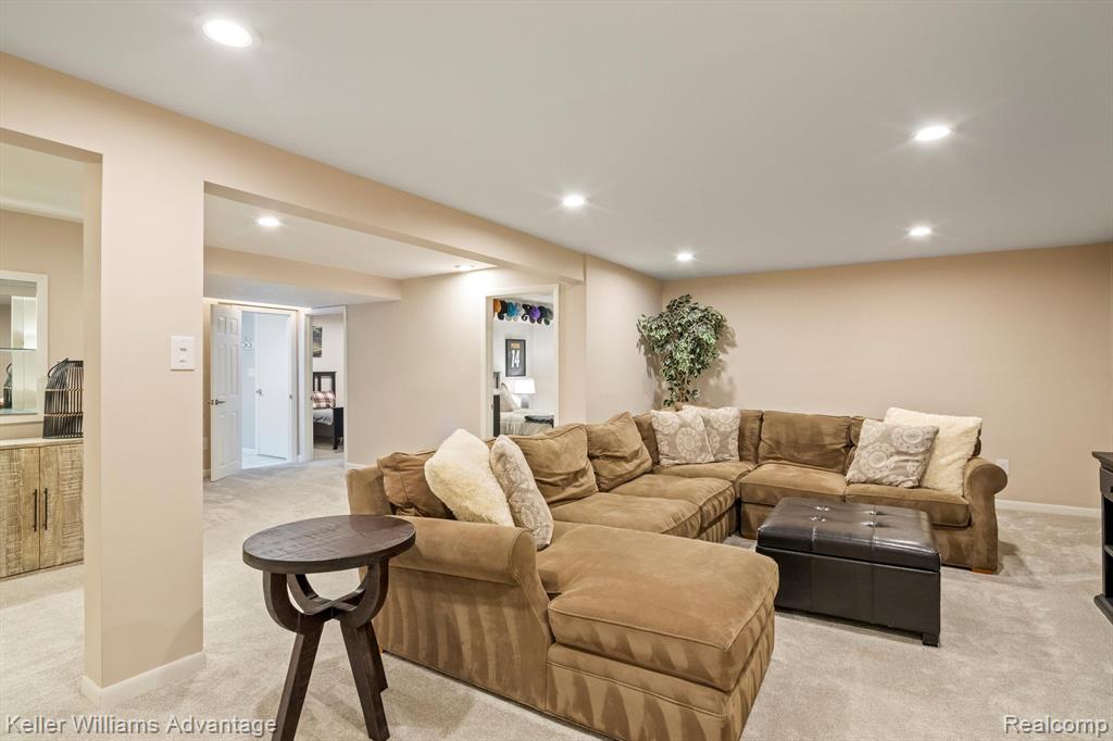 4081 PINESTEAD Drive, Commerce Twp, MI 48390 — Photo 18