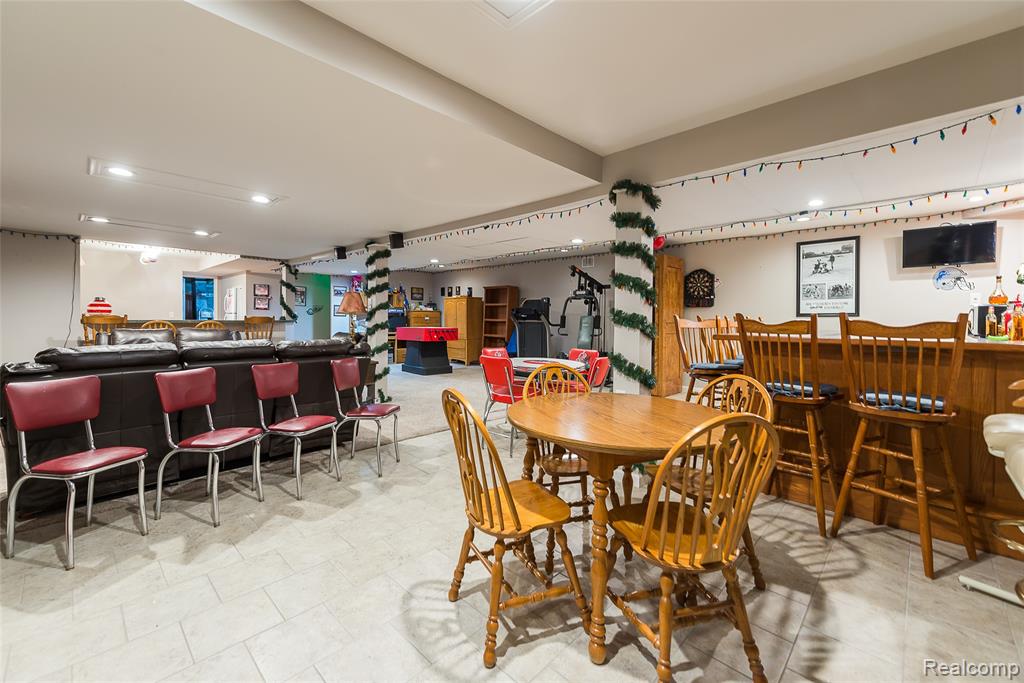 6093 Rosewood Parkway, White Lake, MI 48383 — Photo 20