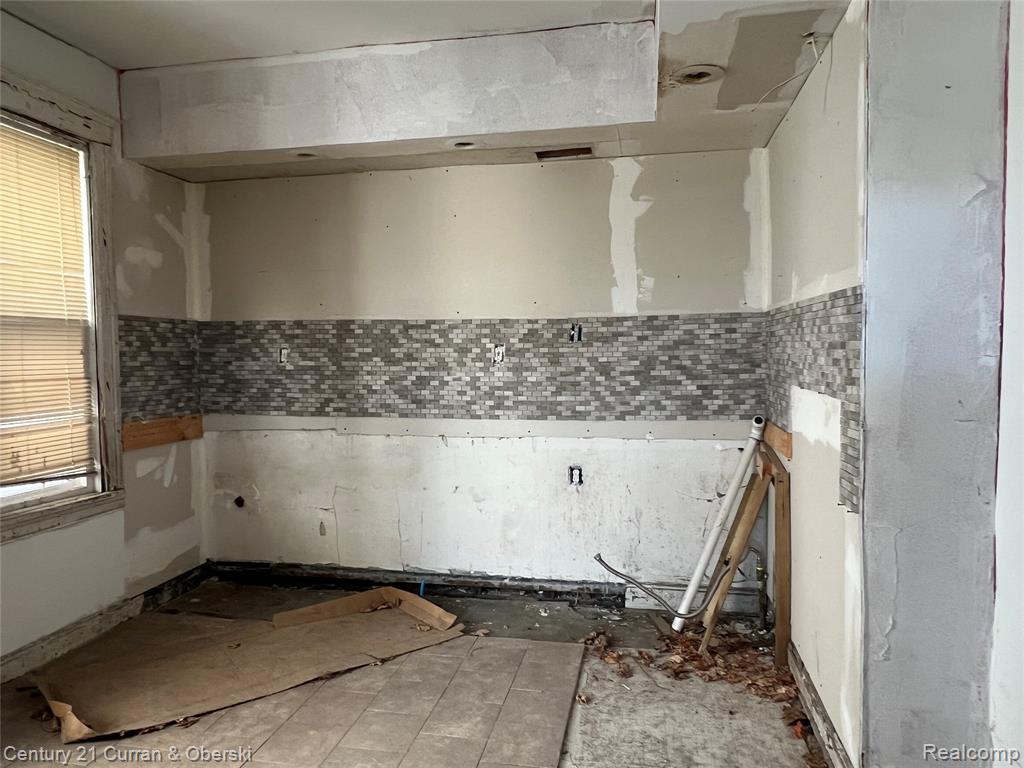 3152 Garfield Street, Detroit, MI 48207 — Photo 31