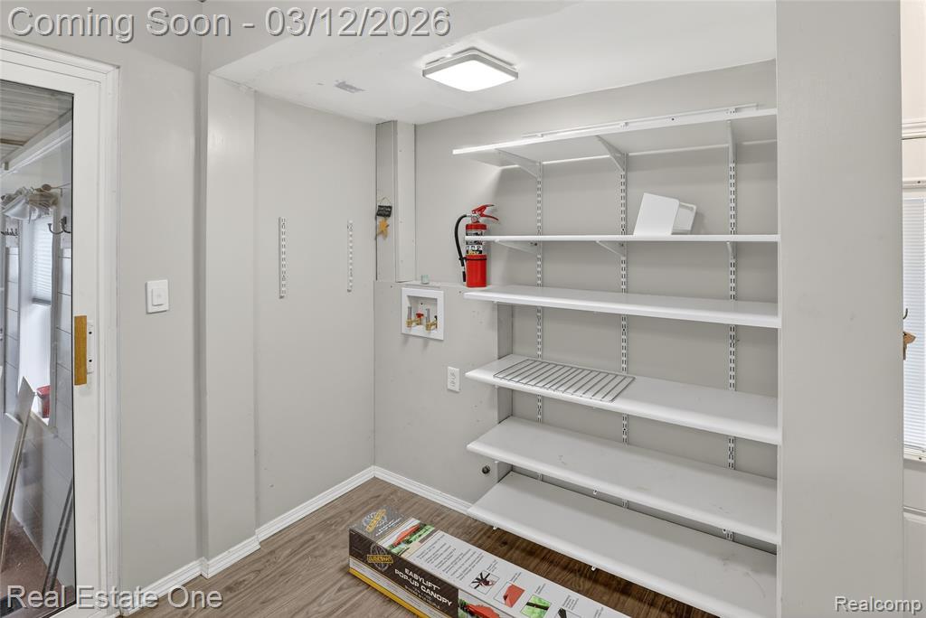 9722 Hamilton Street, Van Buren, MI 48111 — Photo 17