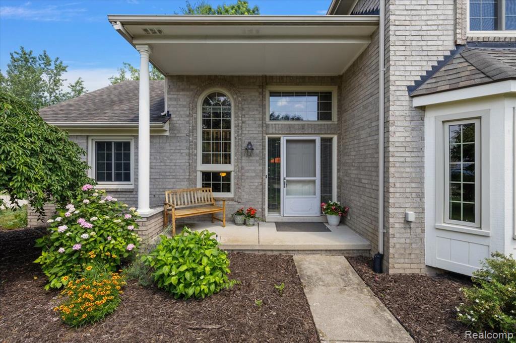 42764 Bloomingdale Drive, Sterling Heights, MI 48314 — Photo 5