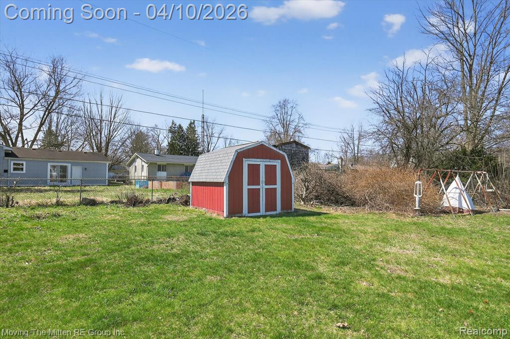 8672 Hemlock Court, Ypsilanti, MI 48198 — Photo 37