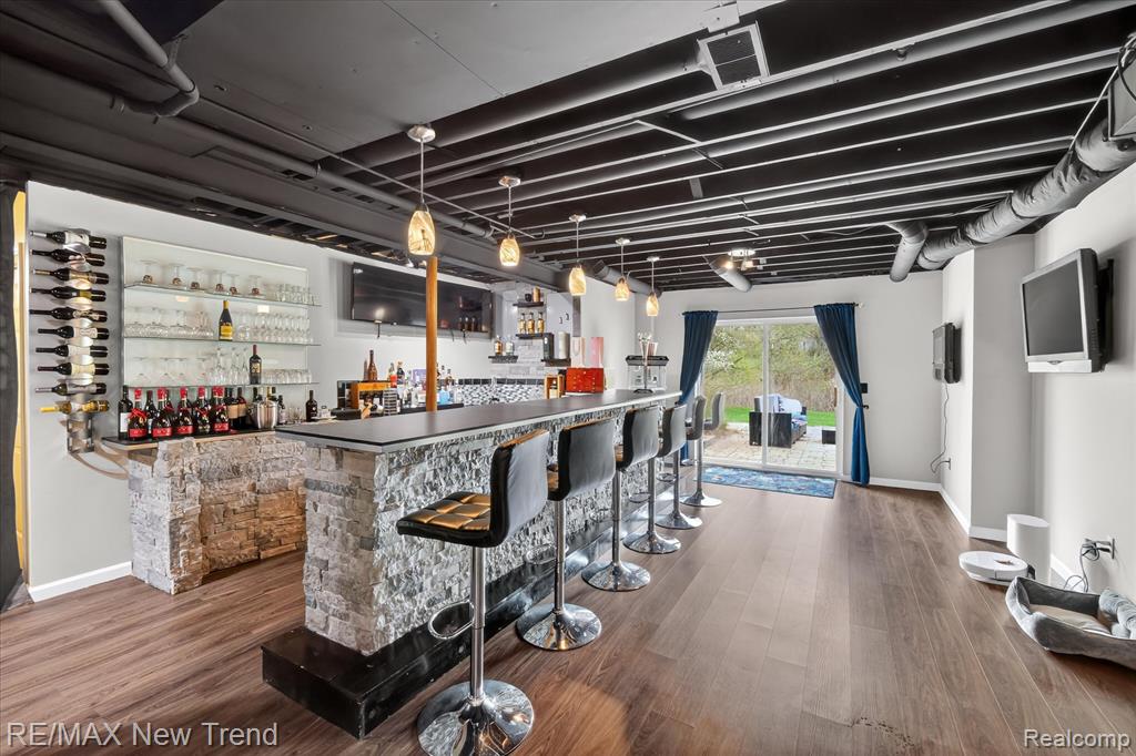 2032 Dover Drive, Wixom, MI 48393 — Photo 42