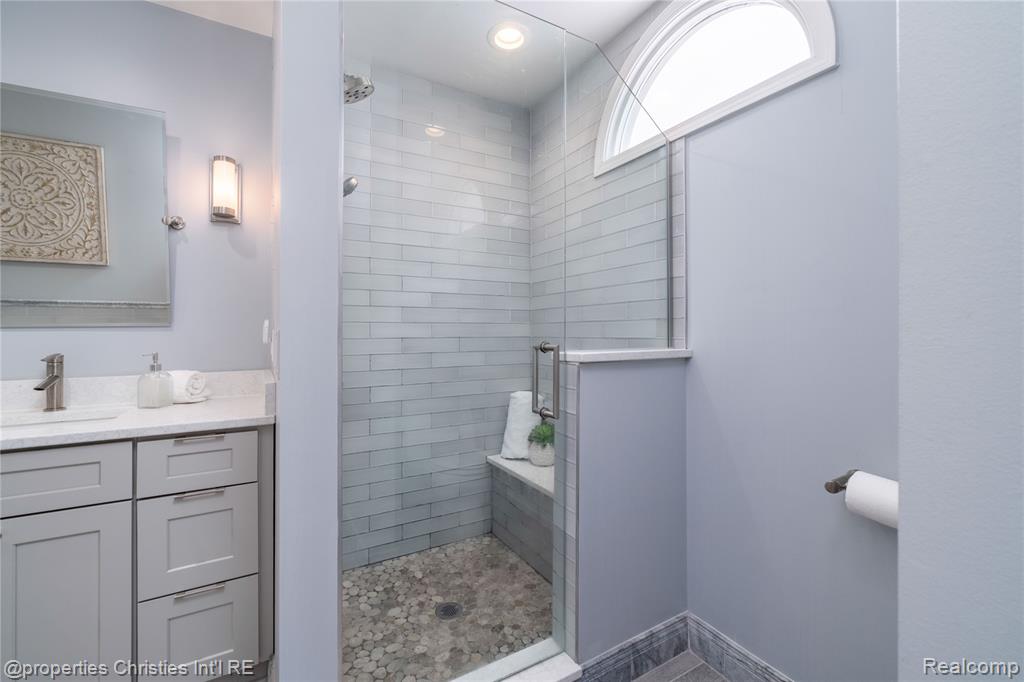 437 Covington Court, 68, Northville, MI 48168 — Photo 27