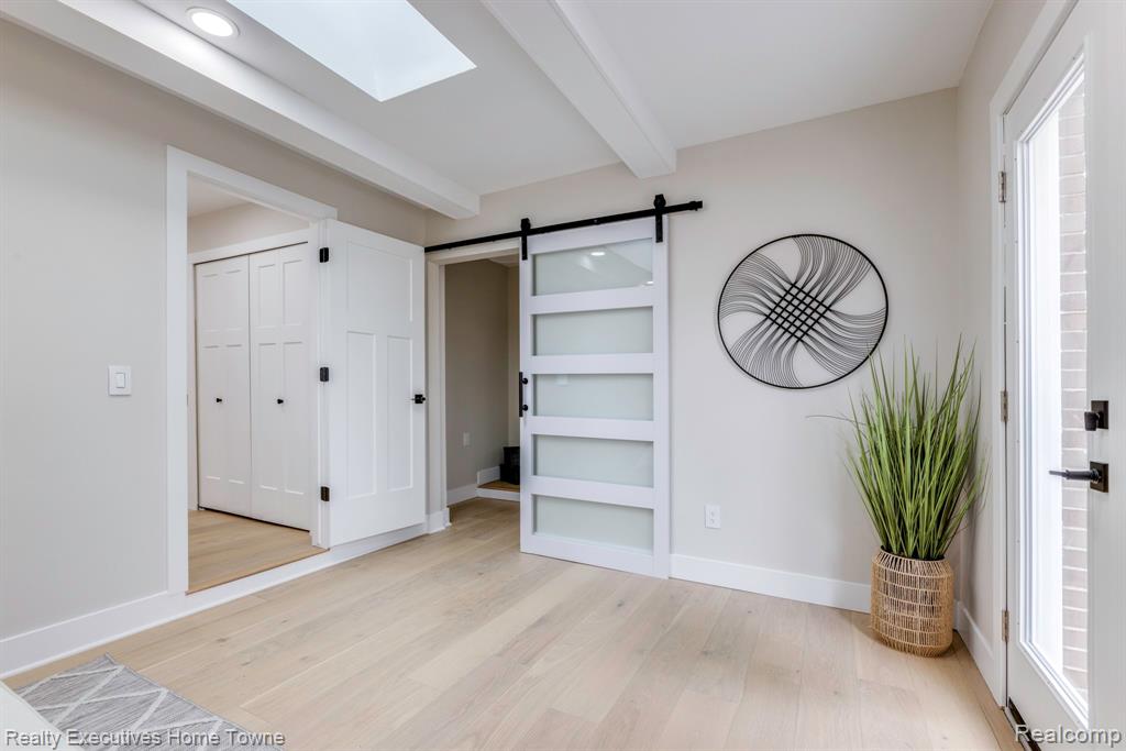 18910 Devonshire Street, Beverly Hills, MI 48025 — Photo 19
