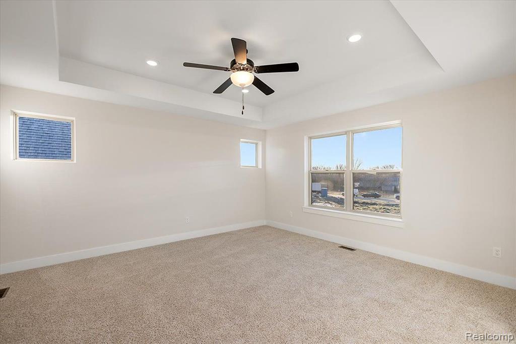 4160 Spring Meadows Drive, Sterling Heights, MI 48314 — Photo 30