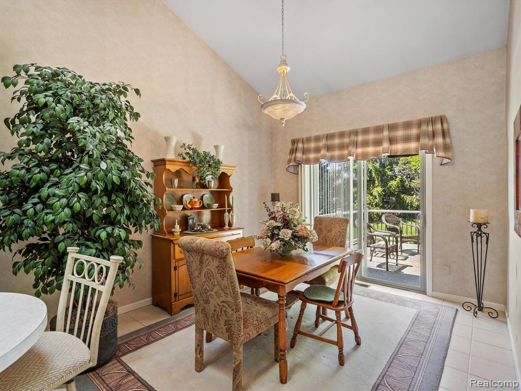 46311 BENTLEY Circle W, 51, Macomb, MI 48044 — Photo 8