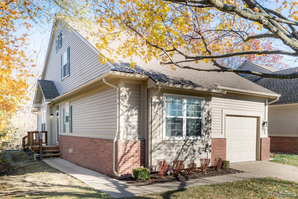 41820 Independence Drive, Novi, MI 48377 — Photo 4