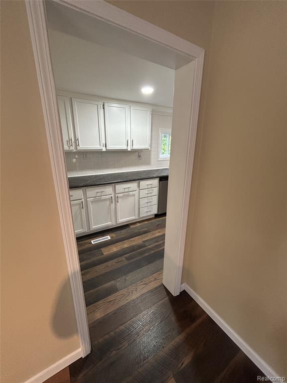 411 Crane Street, Eaton Rapids, MI 48827 — Photo 7
