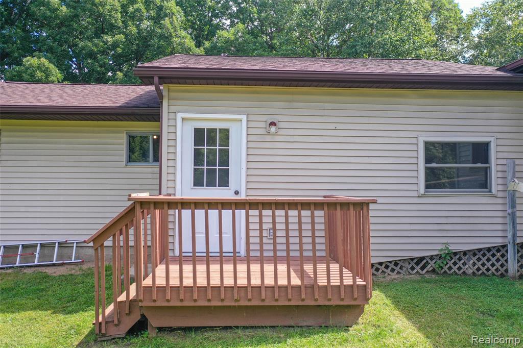 1075 Indian Road, Lapeer, MI 48446 — Photo 28