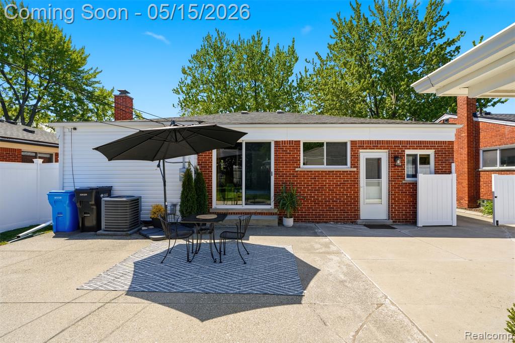 1333 Fontaine Avenue, Madison Heights, MI 48071 — Photo 42