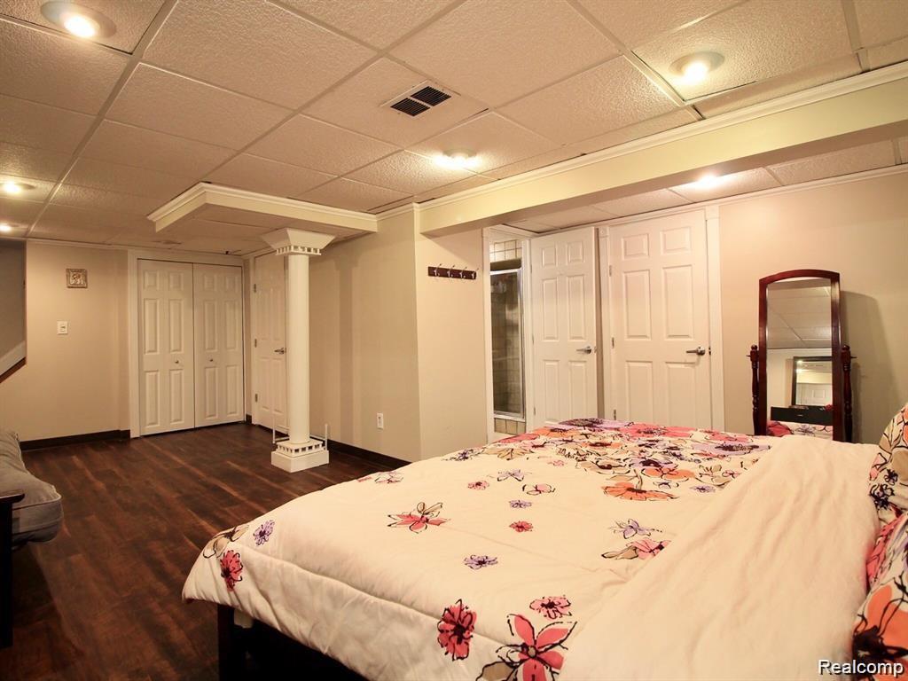 5363 English Drive, Troy, MI 48085 — Photo 22