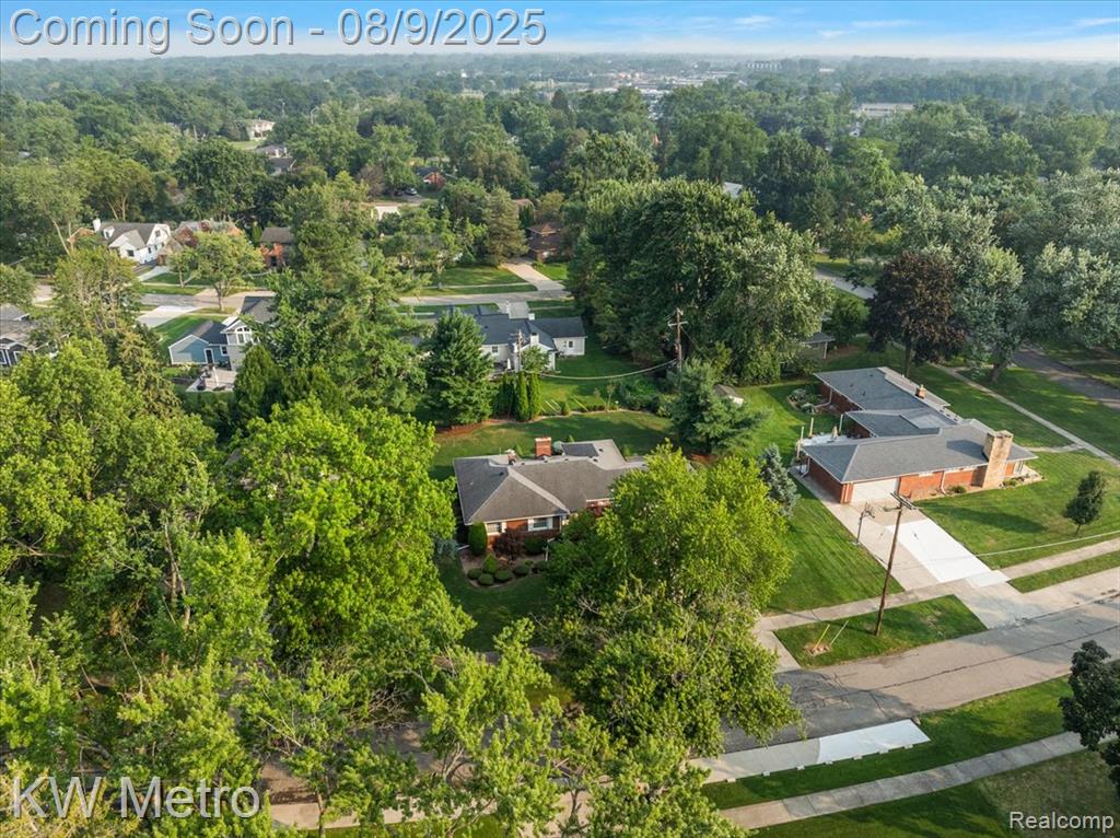 18241 Dunblaine Avenue, Beverly Hills, MI 48025 — Photo 15