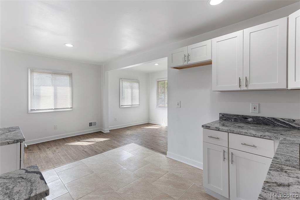 5737 Barham Street, Detroit, MI 48224 — Photo 12