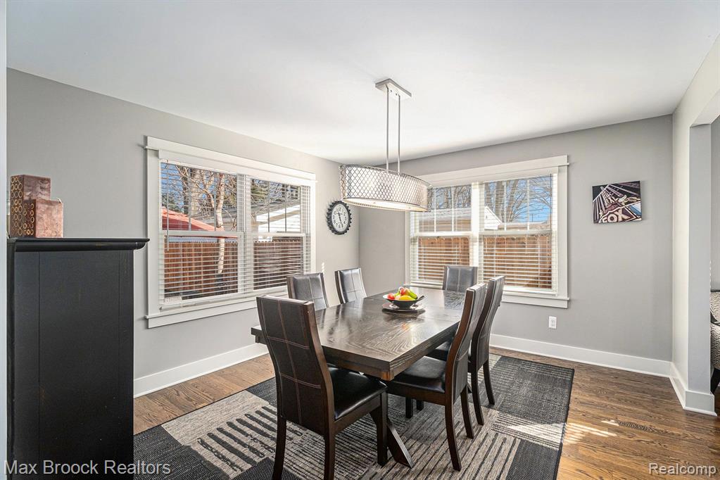 907 E 6TH Street, Royal Oak, MI 48067 — Photo 10