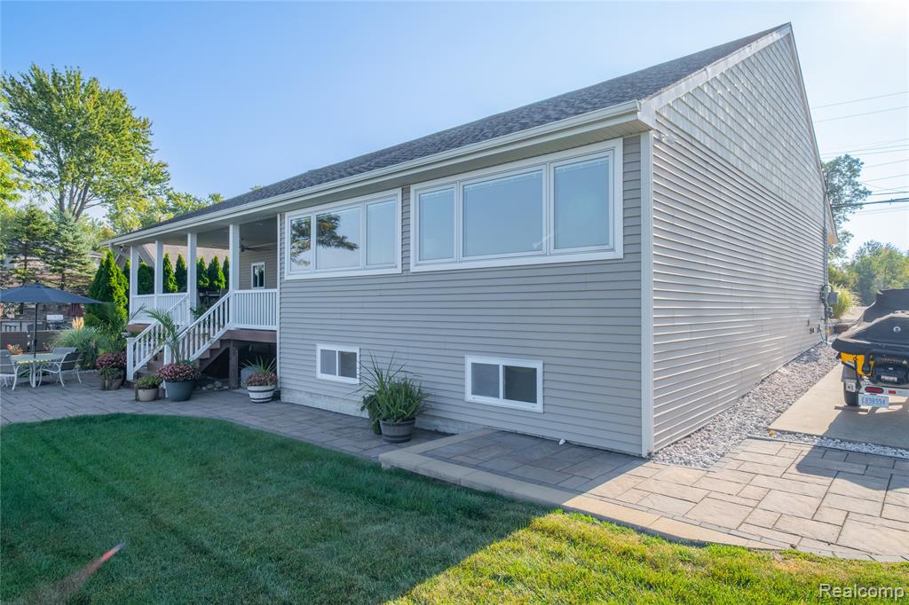 443 E Shore Drive, Whitmore Lake, MI 48189 — Photo 36