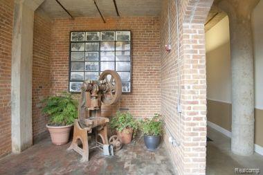 5766 TRUMBULL Street, Detroit, MI 48208 — Photo 24