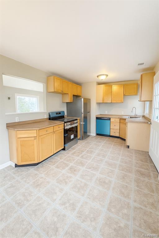 7276 Andersonville Road, Clarkston, MI — Photo 6