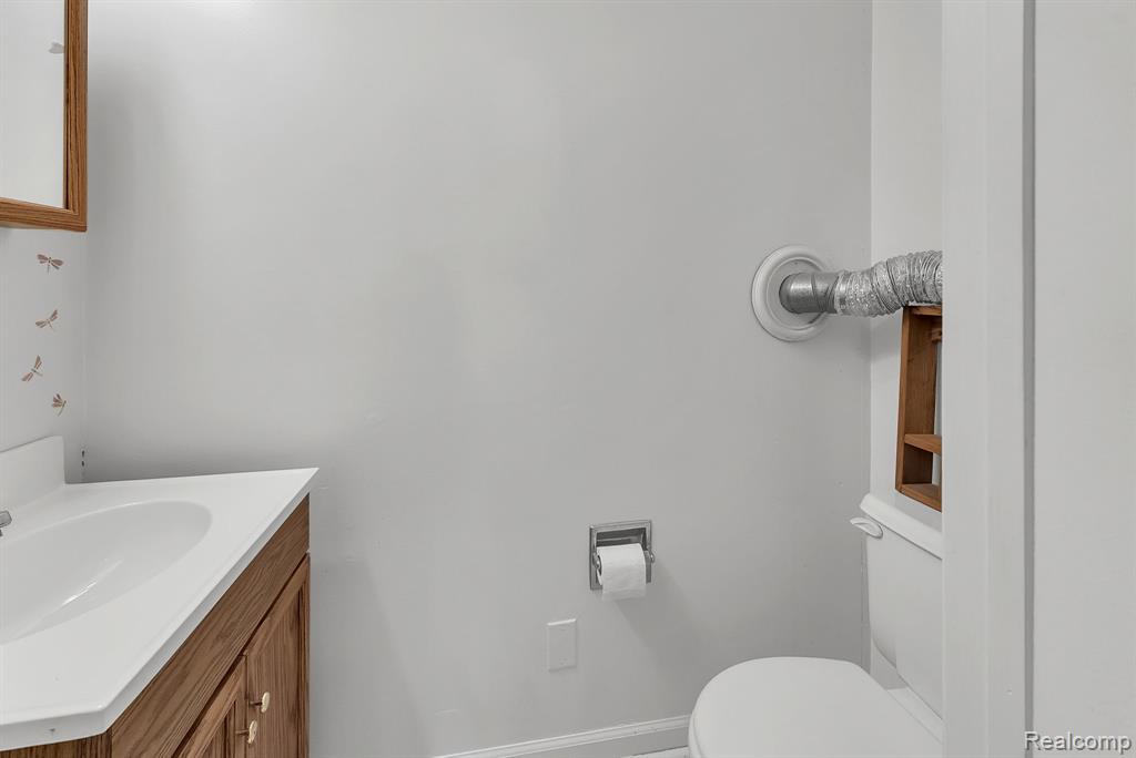 578 Newport Road, Carleton, MI 48117 — Photo 25