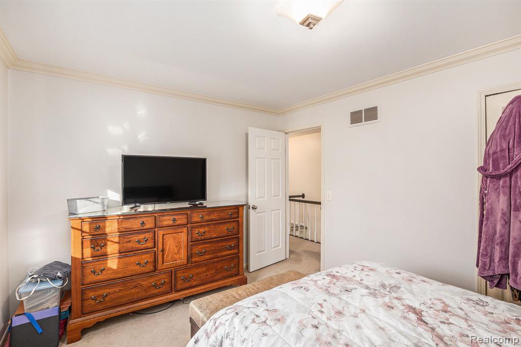 47212 Strahan Court, Shelby Twp, MI 48315 — Photo 28