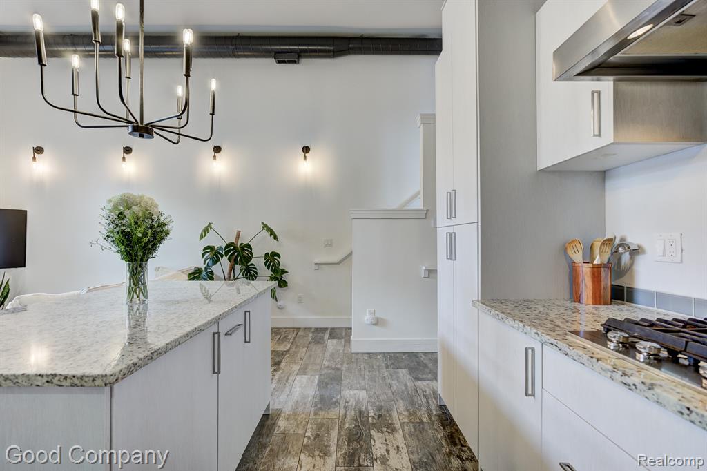 640 W 11 Mile Road, Royal Oak, MI 48067 — Photo 14