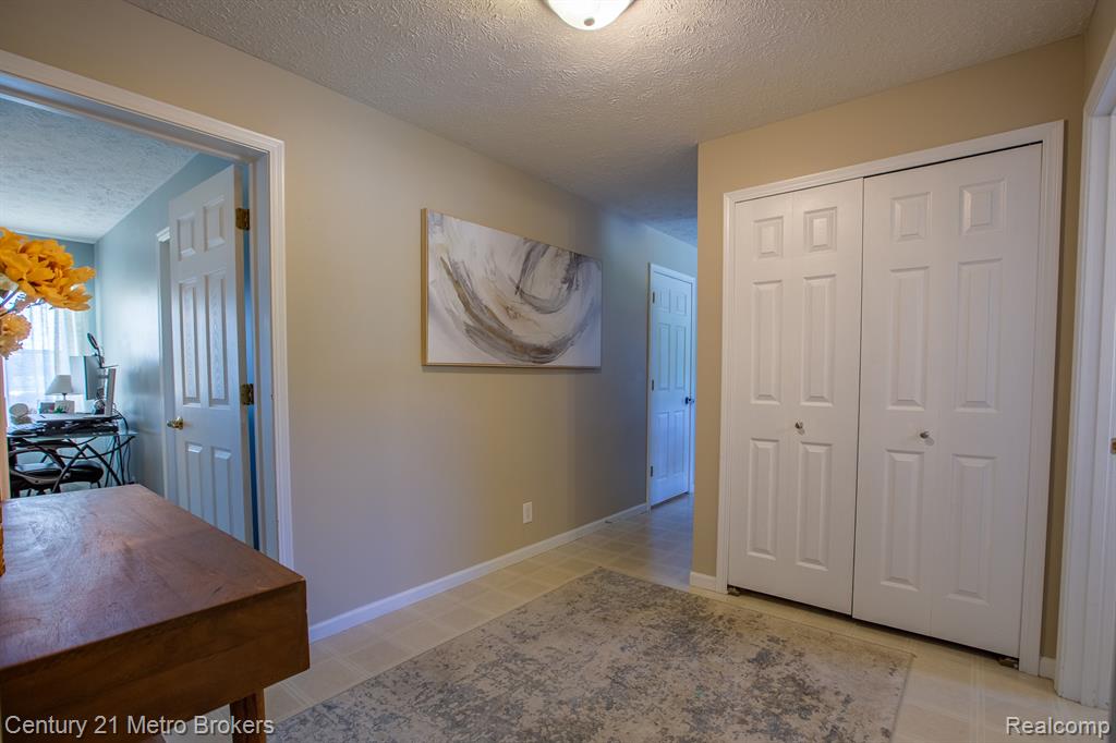 6278 Grand Blanc Road, Swartz Creek, MI 48473 — Photo 16