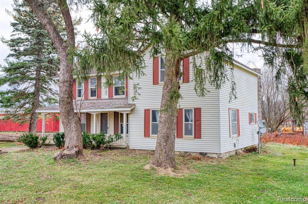7420 ROBB Road, Fowlerville, MI 48836 — Photo 30