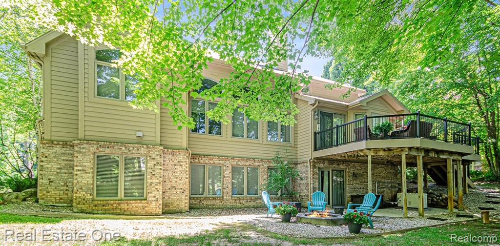 9832 Kingston Ridge, Clarkston, MI 48348 — Photo 41