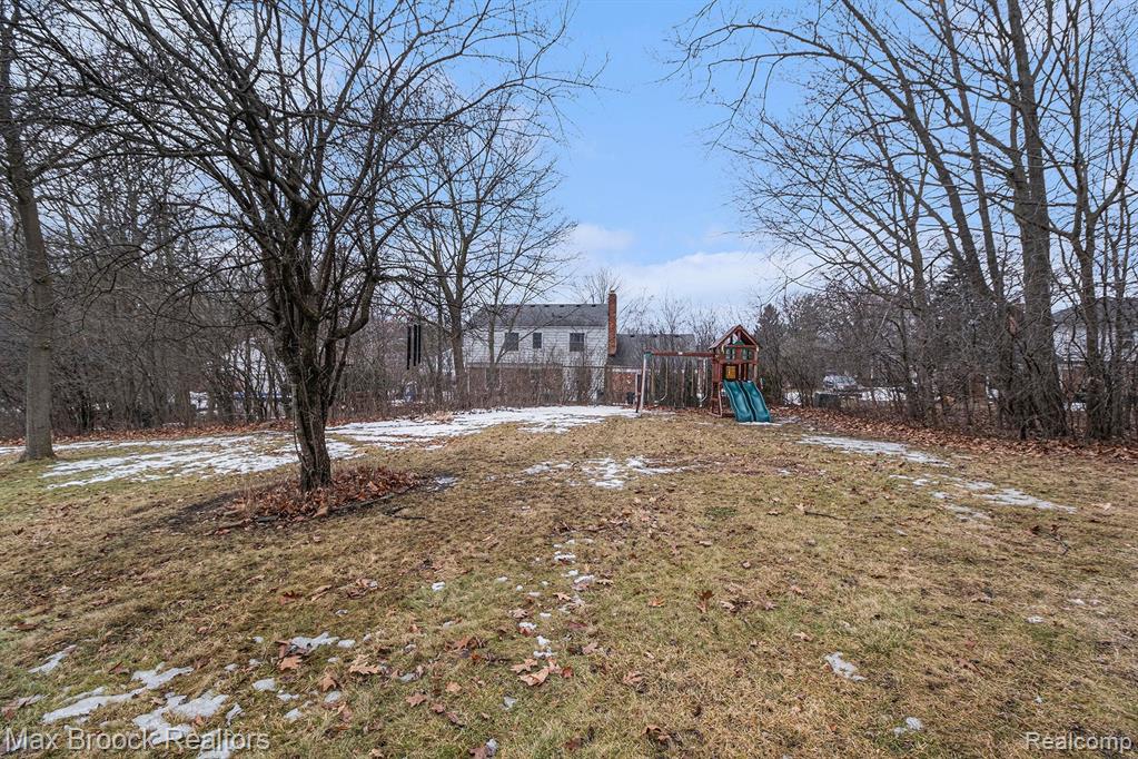 5962 CHERRY CREST Drive, West Bloomfield, MI — Photo 34