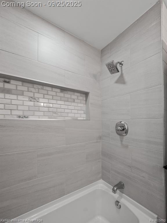 15858 Kirkshire Avenue, Beverly Hills, MI 48025 — Photo 11