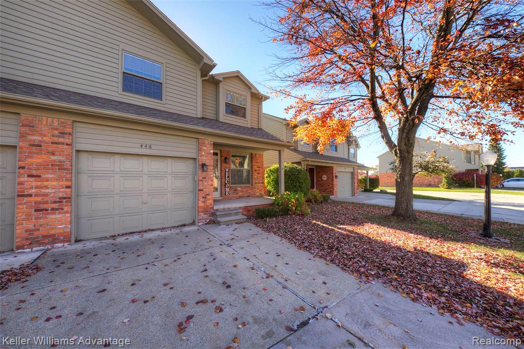 446 Oakgrove Court, Clawson, MI — Photo 55