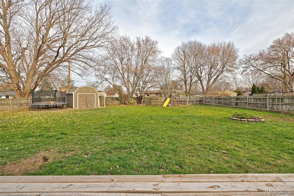 5379 Linden Road, Swartz Creek, MI 48473 — Photo 50