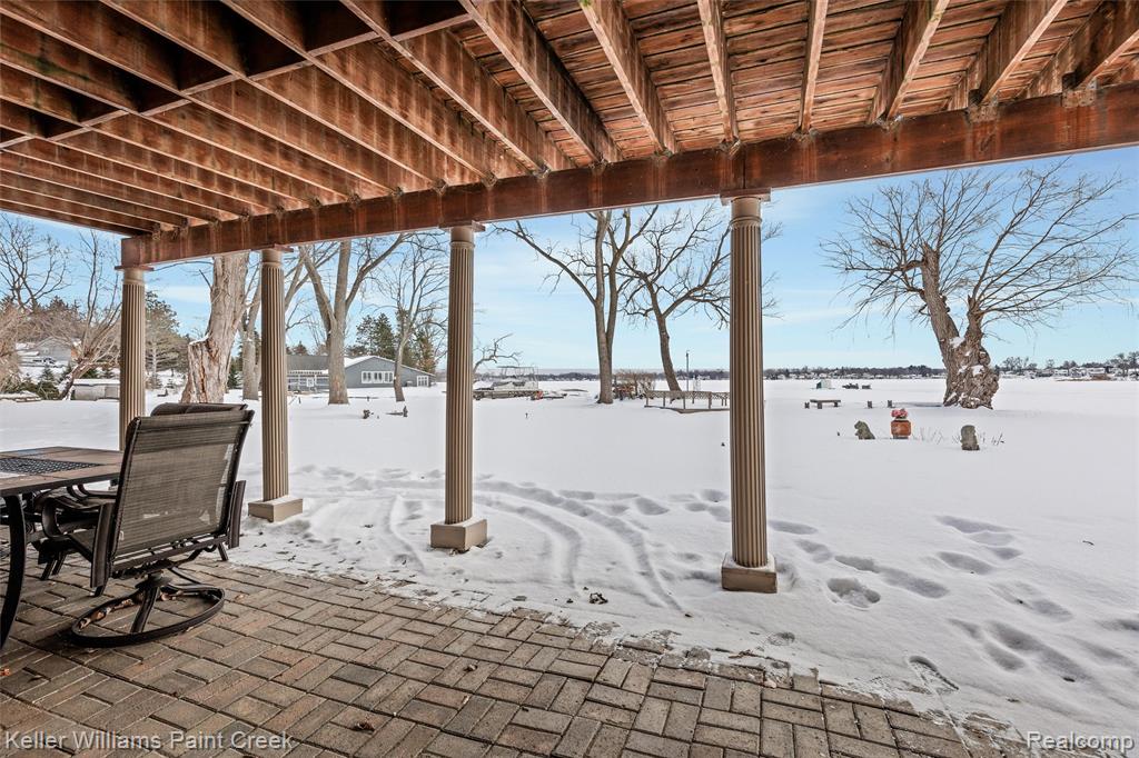 10045 Highland Road, White Lake, MI — Photo 29