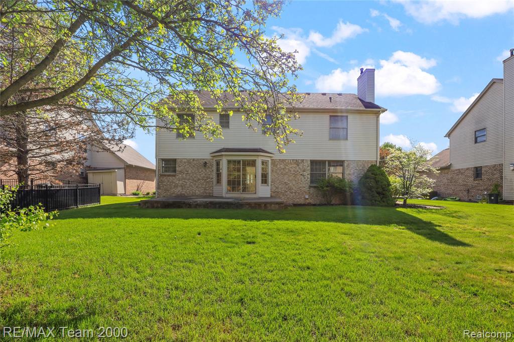 23888 Leighwood Drive, Trenton, MI 48183 — Photo 43