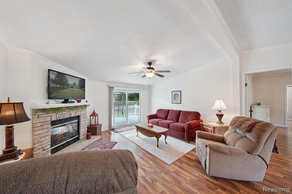 4056 Day Street, Burton, MI 48519 — Photo 6